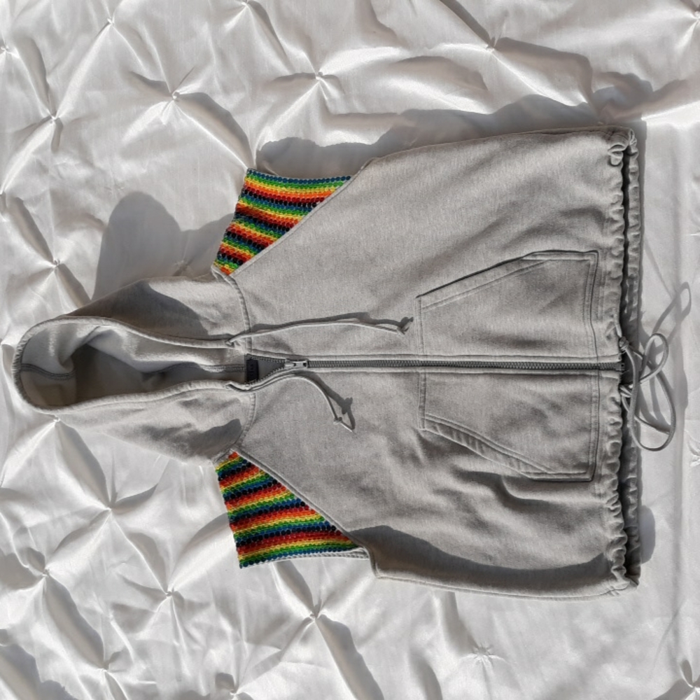 5|48 Sz M Pride Rainbow Sequin Full Zip Cropped Sleeveless Hoodie Sweats…
